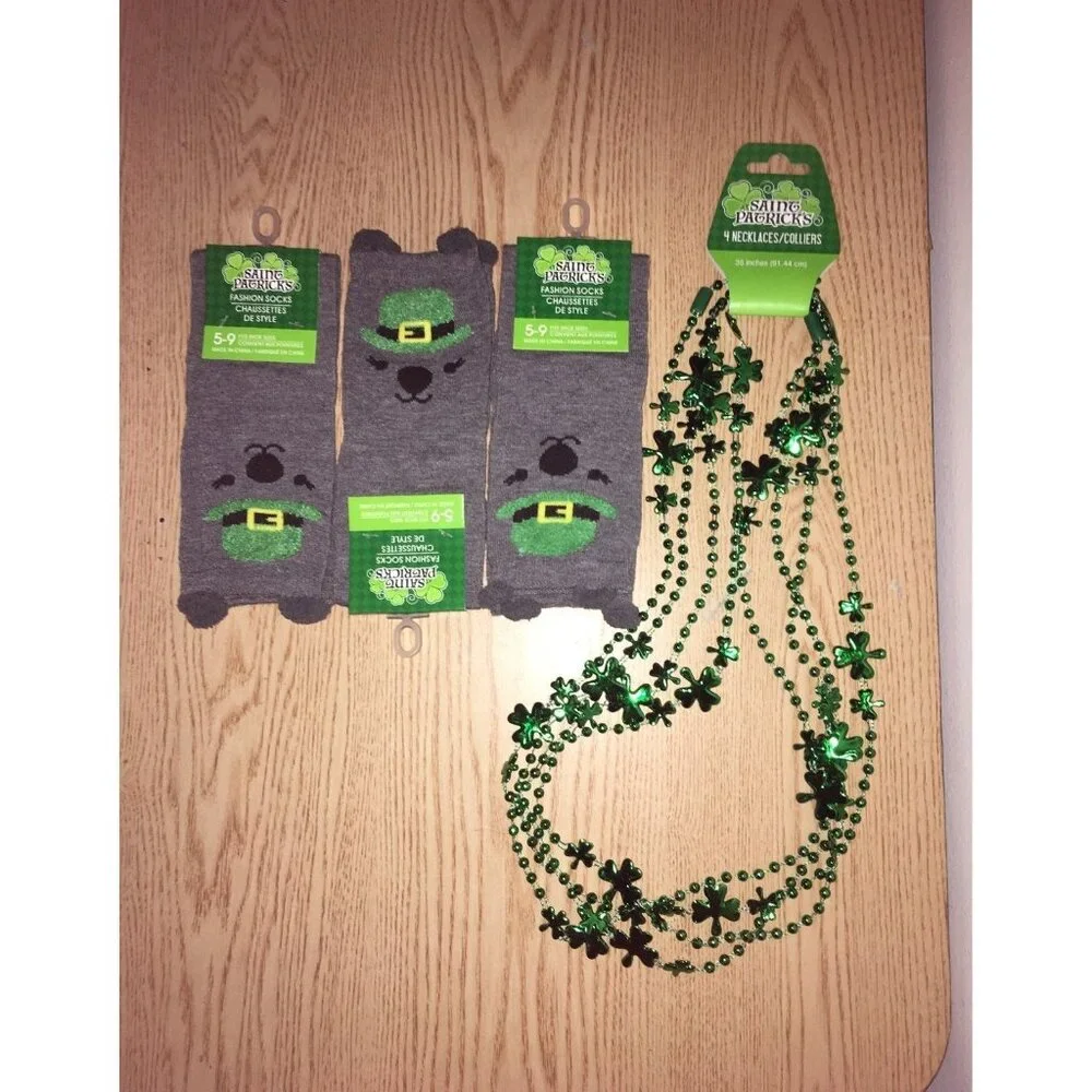 New Bundle of 3 St Patrick's Day Socks & 4 Beads